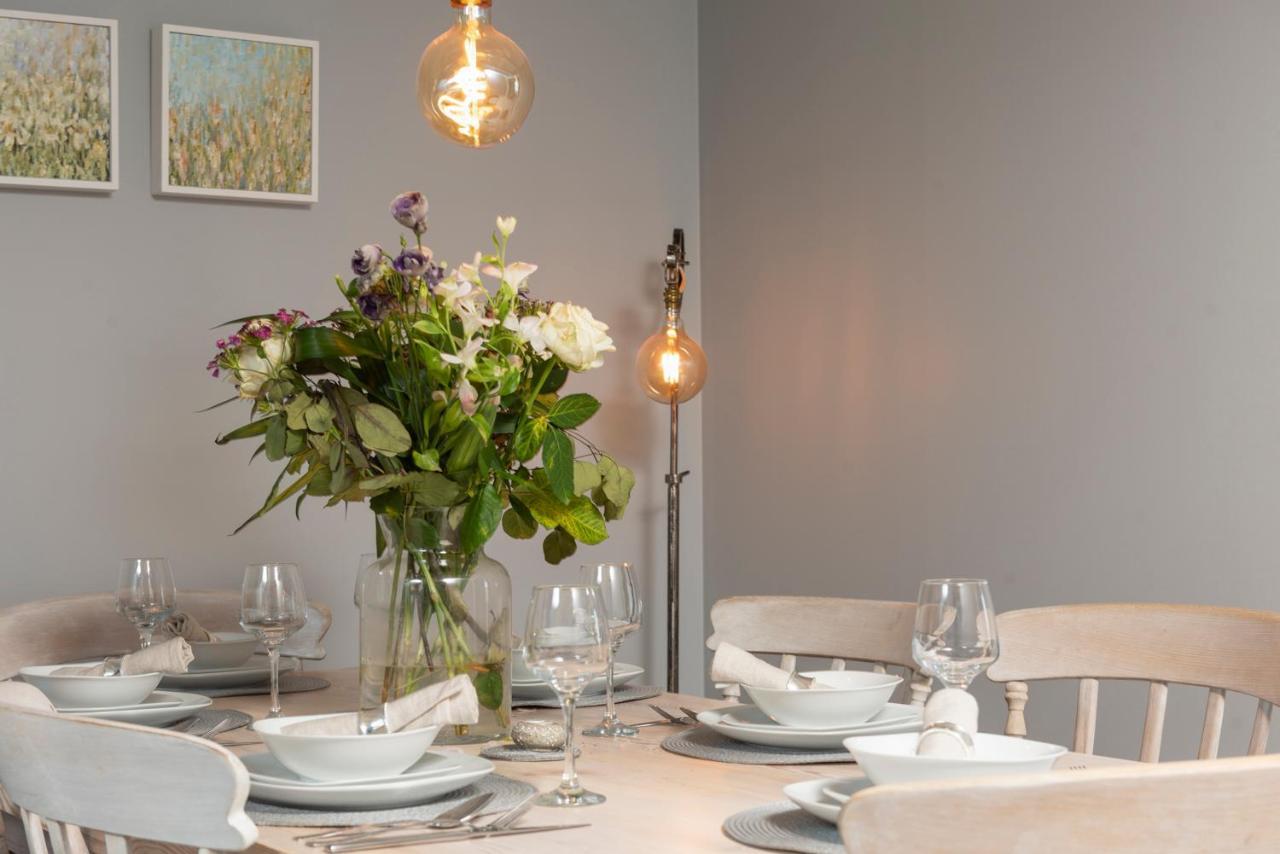 Sun Trap Apartment Портлевън Екстериор снимка
